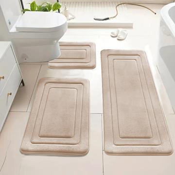 Badrumsmatteset i korallfärgad fleece – U-formad, absorberande, halksäker