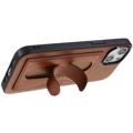 iPhone 14 Plus Skinnbelagt Skal med Korthållare och Kickstand - Brun