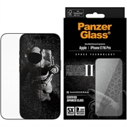 iPhone 17/16 Pro PanzerGlass Ceramic II Protection Ultra-Wide Fit EasyAligner-skärmskydd - 9H - Svart kant