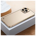 iPhone 13 Pro Metall Bumper med Baksida i Härdat Glas - Guld